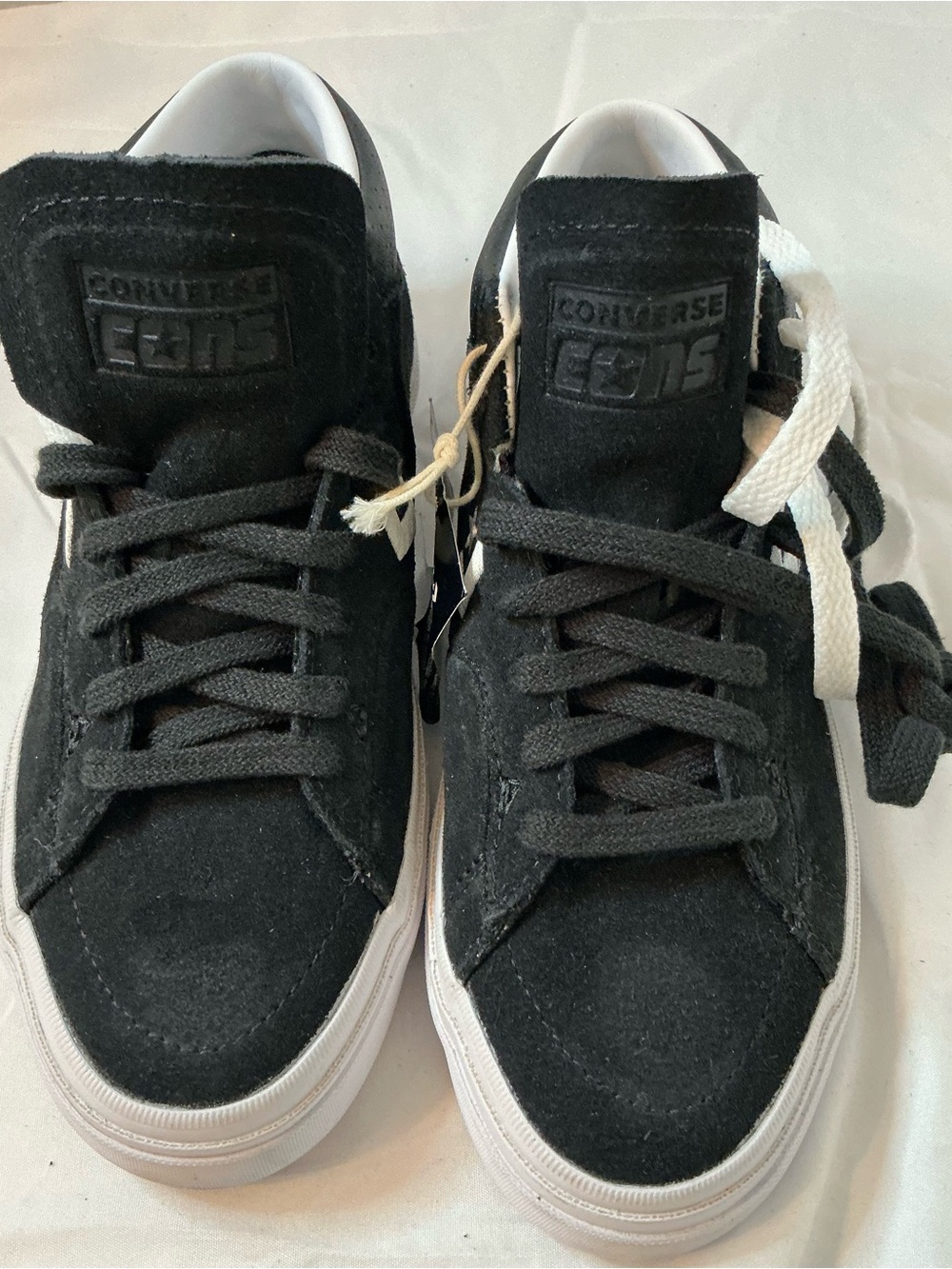 Converse Kids Black Suede Low-Top Sneakers with White Sole boy 3.5/women 5